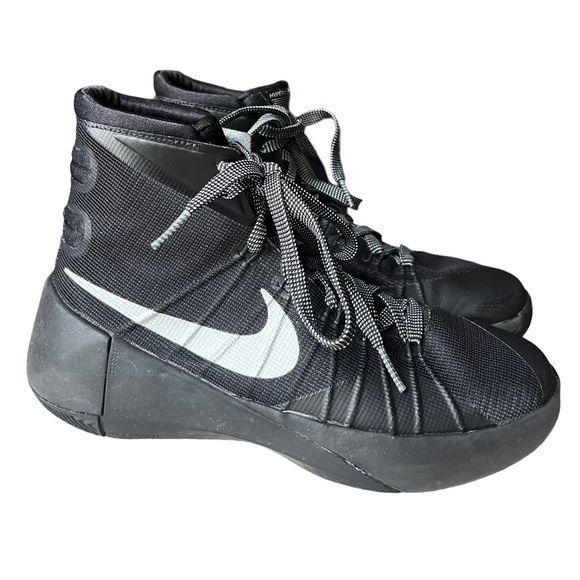Nike Hyperdunk 2015 Black Basketball Training Athletic High Top size 5Y - Picture 1 of 8